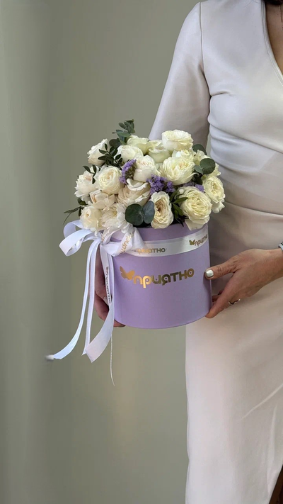 Цветочная композиция цветов на 8 марта № 741