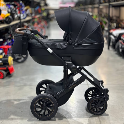 Детская коляска 3 в 1 Luxmom 808 Черный Экокожа
