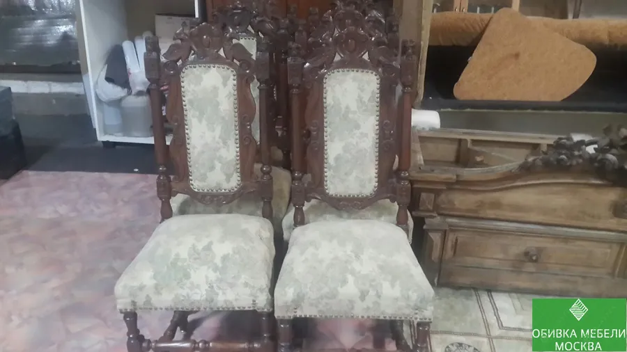 Замена старой обивки стульев
☎ 8(909)-966-27-18