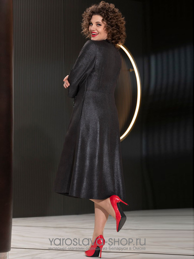Нарядное платье темно-стального цвета со вставкой с пайетками