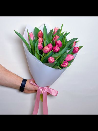 Букет пионовидных тюльпанов 15 шт Columbus