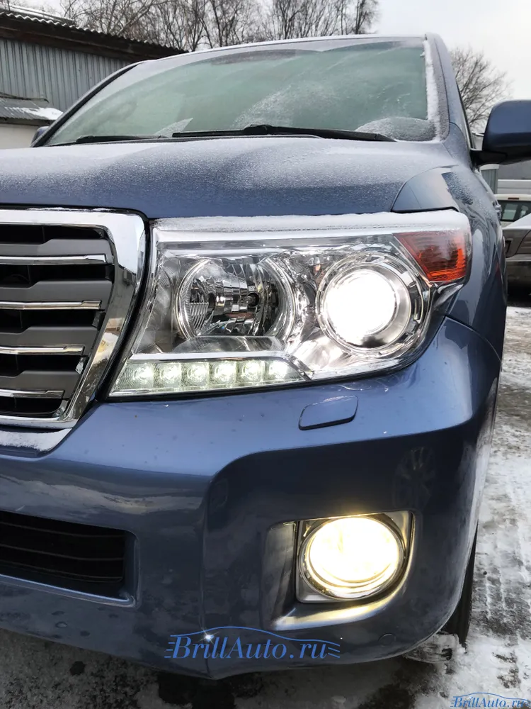 Комплект рестайлинга LAND CRUISER 200 из 2008 в 2012 модельный год