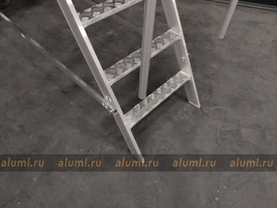 Лестница с площадкой ЛСПК-2,3