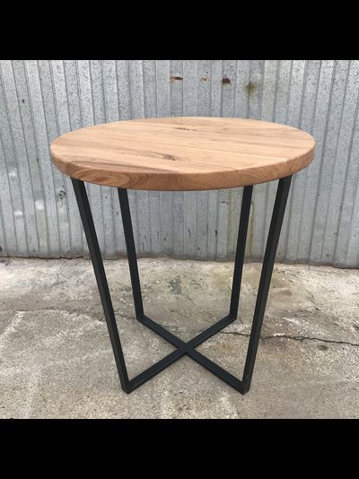 круглый стол из карагача (массив)