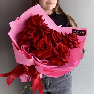 БУКЕТ ИЗ 7 КРАСНЫХ РОЗ