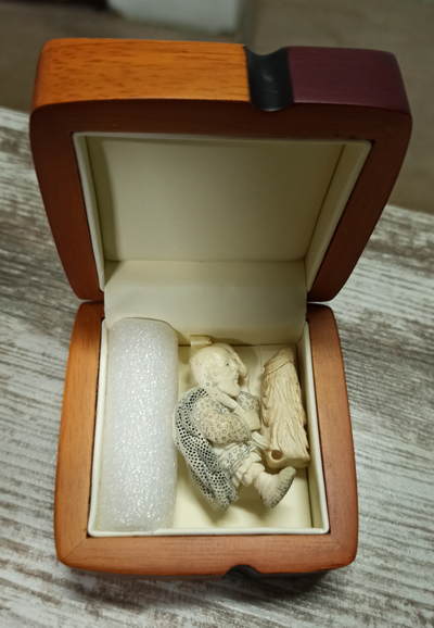 Нэцкэ "Рыбак"