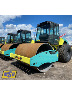 Стекло дверное левое нижнее на Ammann ASC 90, Ammann ASC 120, Ammann ASC 200