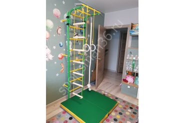 ДСК-12.с "Атлет-2", ступеньки ПВХ, цвет белый-серый, Мат гимнастический 1,0х1,0х0,1 м складной зеленый-желтый