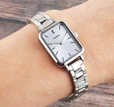 Часы Casio LTP-V009D-2E