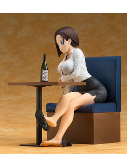 Фигурка 1/7 Кохай (Kouhai-chan)