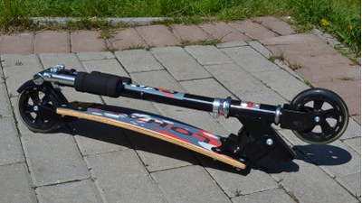 САМОКАТ СКЛАДНОЙ LOHAS С ДЕРЕВЯННОЙ ДЕКОЙ (ЧЕРНЫЙ)