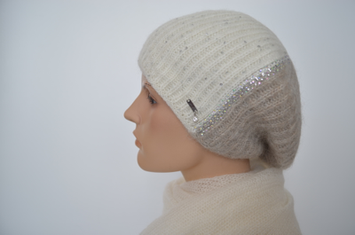 Vizio берет 1641 белый с бежевым