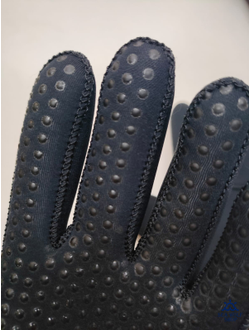 Перчатки неопреновые 7мм AquaTeam Hunter рез.точки р.XL