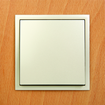 21021 Выключатель двухполюсный - Logus 90 - Apolo 5000 - Sirius 70 - Efapel