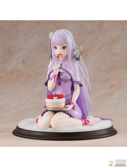 Фигурка 1/7 Эмилия (Emilia Birthday Cake Ver.)