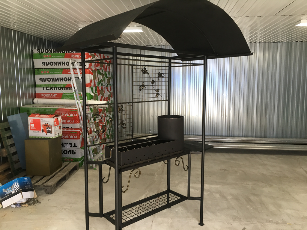 Зона барбекю с навесом из металла проекты