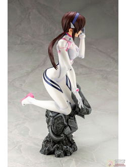 Фигурка 1/6 Мари Илластриэс Макинами (Makinami Mari Illustrious White Plugsuit Ver.)
