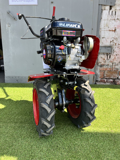 Мотоблок КАДВИ "Ока" МБ-1Д1М19  (двиг. 7.0 л.с. LIFAN)