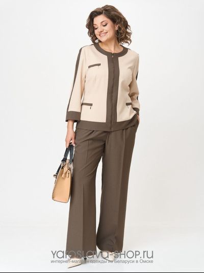 Женский классический трикотажный костюм