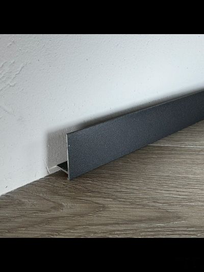 Щелевой плинтус Pro Design Mini L 601 Черный Муар