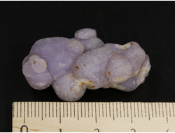 Халцедон фиолетовый виноградный, коллекционный образец, Индонезия (36*20*15 мм, 11,5 г) №35910