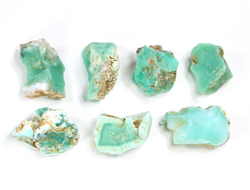 Хризопраз, необработанный образец в ассортименте, Казахстан (20-25 мм, 3-4 г) №28189