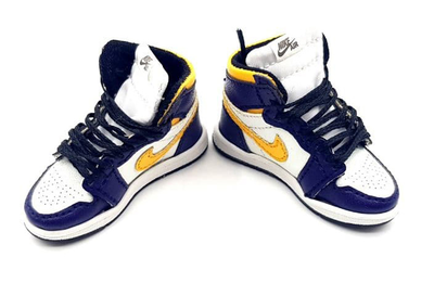 Кеды желтые 1/6 (OS06B) ONESIX-VERSE TOYS