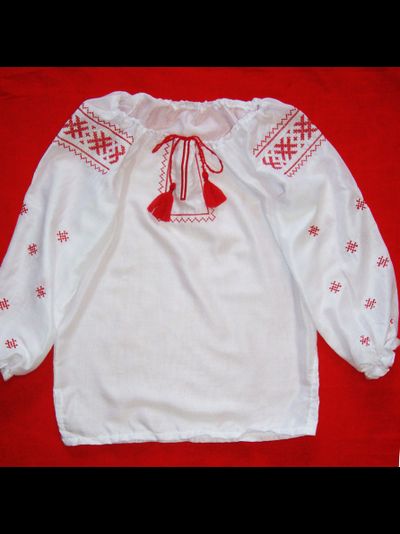 Сорочка для девочки. Узор "Орепей".