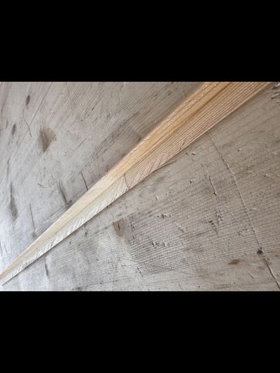 Угол деревянный 20х20 мм (3 метра)