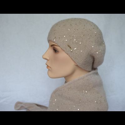 Кремовый женский берет вязаный Vizio Италия 6943