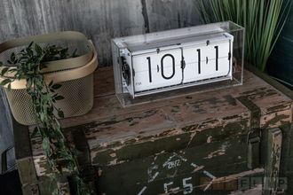 Большие flip clock часы Air-flip Interstellar