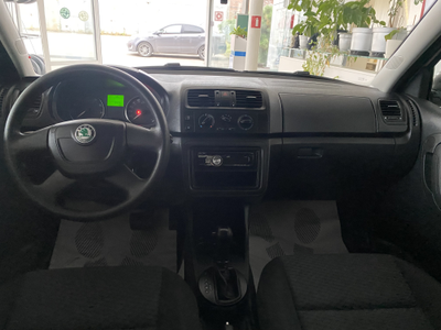 Skoda Fabia 1.6 AT, 2012, 104 000 км