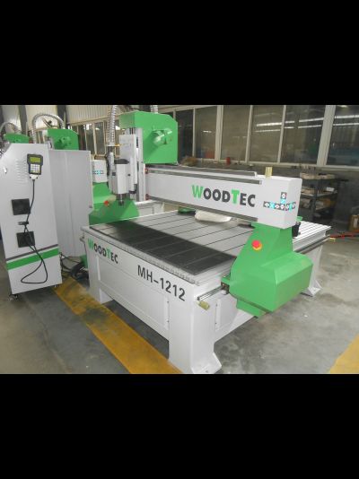 Фрезерно-гравировальный станок с ЧПУ WoodTec MH 1212