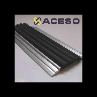 Алюминиевая полоса с резиновой вставкой 3000 мм  цвет в ассортименте