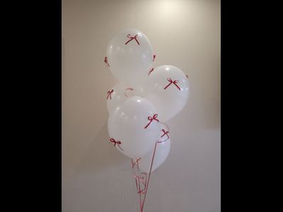 Фонтан из 5 шаров с бантиками