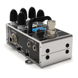 AMT P3 Light - одноканальный гитарный предусилитель [без БП]