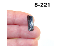 Турмалин натуральный (необработанный) Афганистан №8-221: шерл - 1,3г - 18*6*6мм
