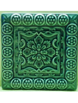 narciss-izrazcovaya-plitka