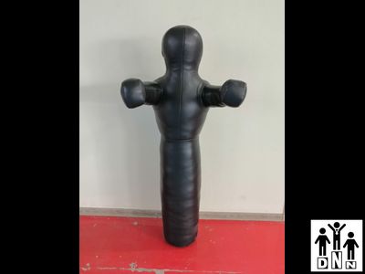 Манекен для борьбы одноногий классический МОБНК 0-1 (натуральная кожа,высота-1,1м, вес 28-33 кг, толщина кожи до 2 мм) DNN