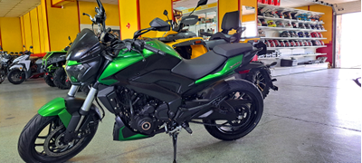 Bajaj Dominar 400