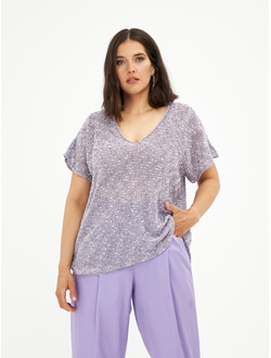 Стильный джемпер для полных женщин