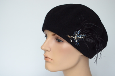 Берет фетровый с перьями Vizio Италия 1011 BL черный