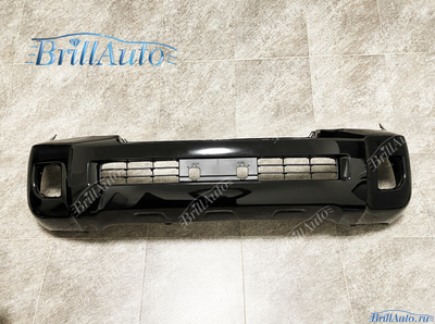 Передний бампер Toyota Land Cruiser 200 черный 12-15 год