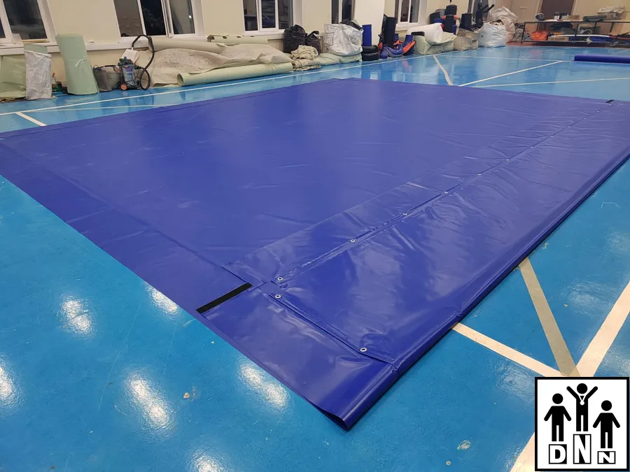 Покрышка на боксерский ринг 7х7х0.3м