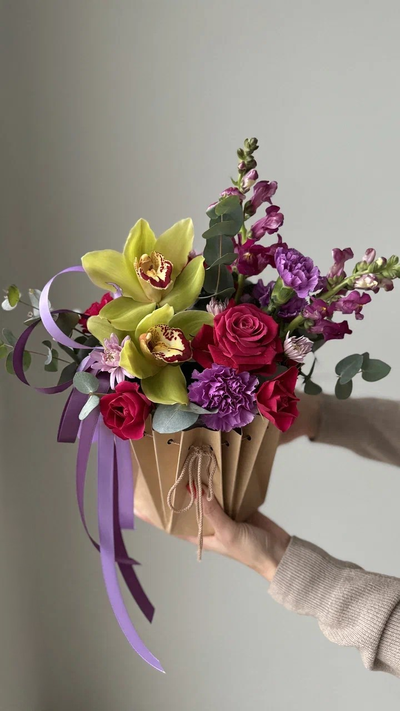 ЦВЕТОЧНАЯ КОМПОЗИЦИЯ № 102