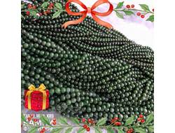 Нефрит Байкальский натуральный с включениями, трещинками, в том числе у дырочек круглых бусин, шары 5,9/7,7-8/9-9,5 мм, цена за нить 19 см