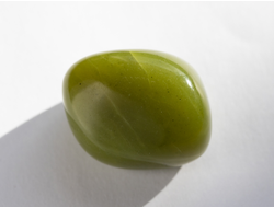 Лизардит, змеевик, галтовка, Китай (25*20*18 мм, 15 г) №18596