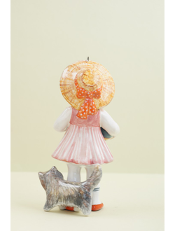 Девочка с мороженым