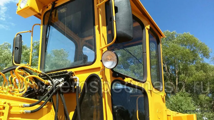 Автогрейдер ДЗ-180 после полного капремонта