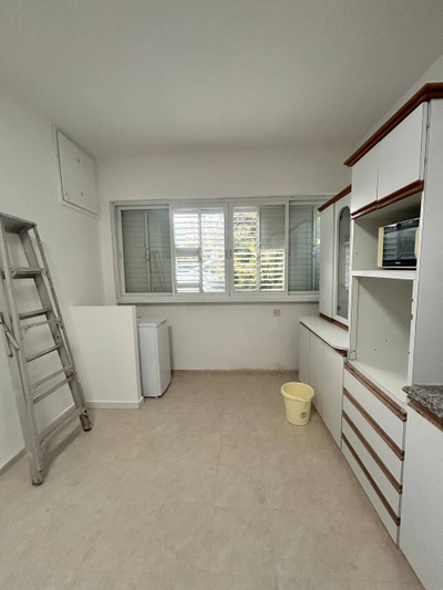 3-х комнатная квартира в Неве Шаанан Хайфа с большим закрытым балконом